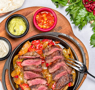 Restaurant-Style Cooking at Home: Pro Tips for Home Chefs